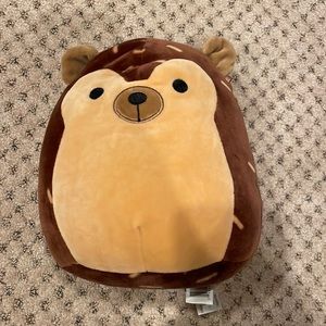 8” bear or porcupine? Squishmallow